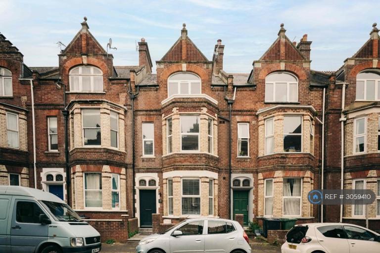 6 bedroom house in Mount Pleasant Road, Exeter, EX4 (6 bed) (#3059410)