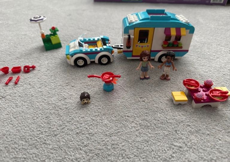 LEGO Friends Summer Caravan