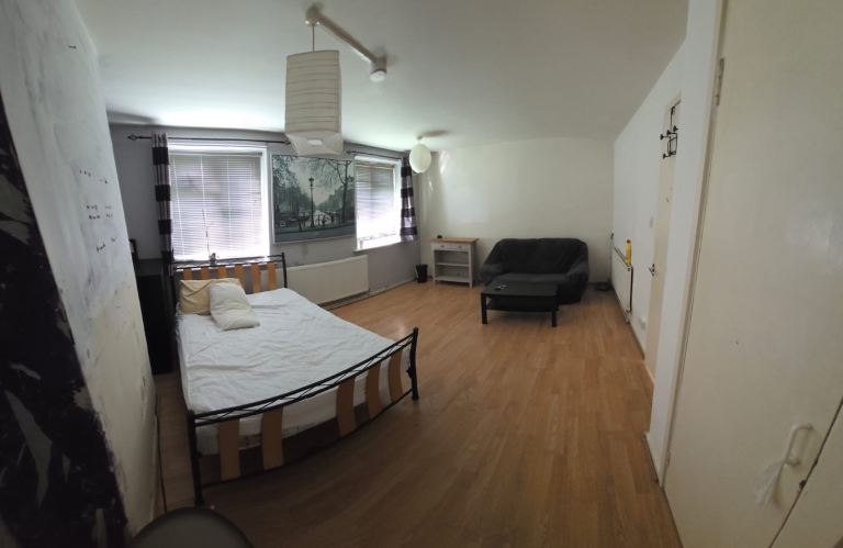 Studio Flat For Rent In South Norwood SE25