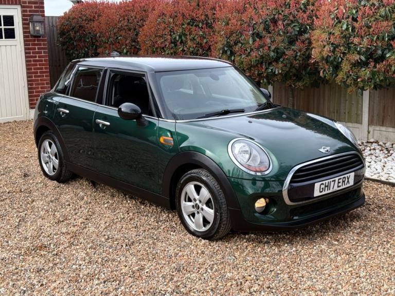 2017 MINI Hatch 1.5 Cooper Hatchback 5dr Petrol Auto Euro 6 (s/s) (136 ps) Hatchback Petrol Autom...