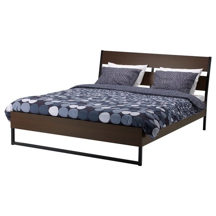 King size bed with mattress