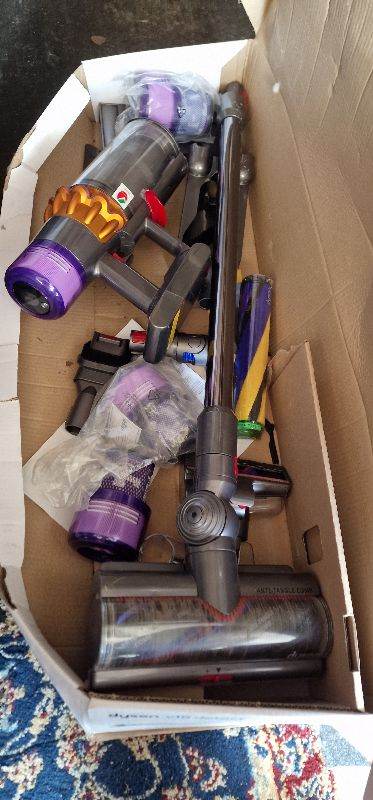 Dyson Detect Absolute V15 Cordless Vacuum Cleaner