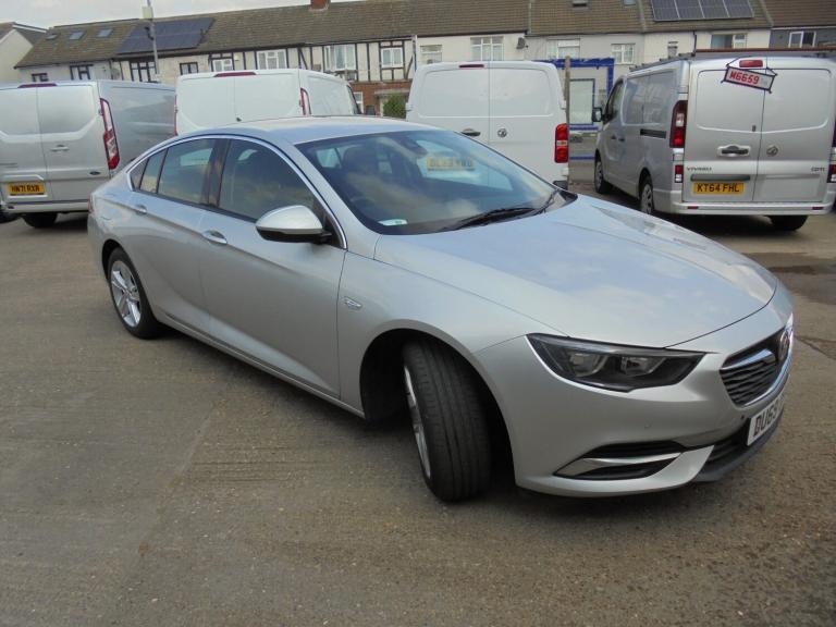 2019 Vauxhall Insignia 1.6 Turbo D ecoTec Tech Line Nav 5dr HATCHBACK Diesel Manual