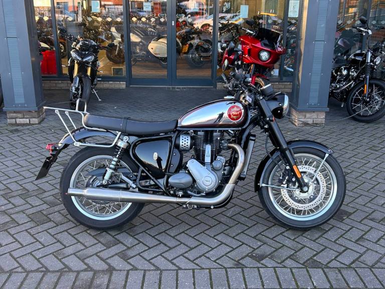 2024 BSA GOLD STAR Gold Star Solid (22MY) Roadster/Retro PETROL Manual