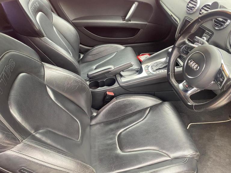 AUDI TT RS 2.5 TFSI S Tronic quattro Euro 5 3dr 2012