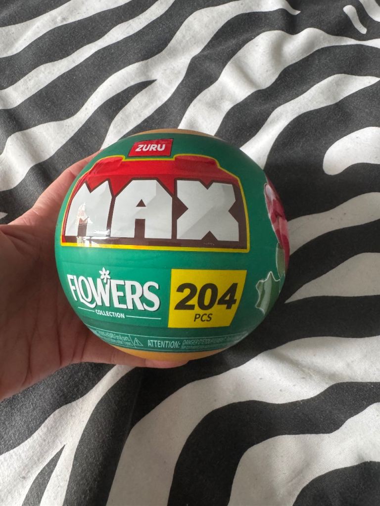 New zuru flower building blocks/ like Lego 