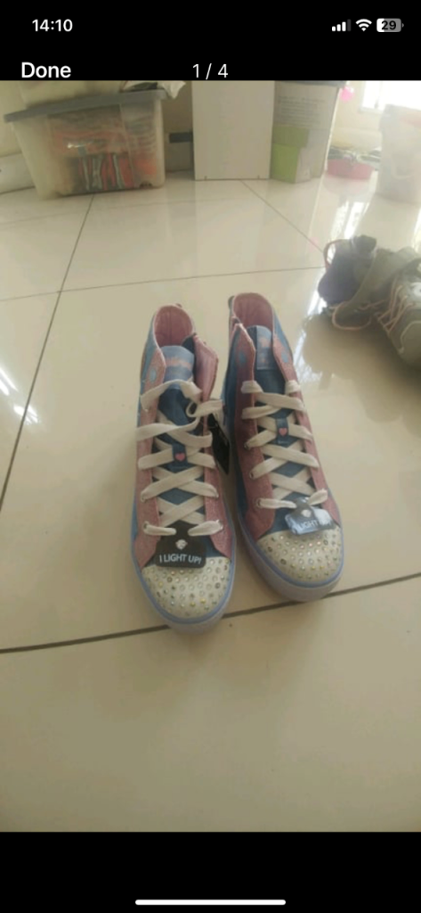 Skechers Twinkle Toes Light Up Trainers – New with Tags
