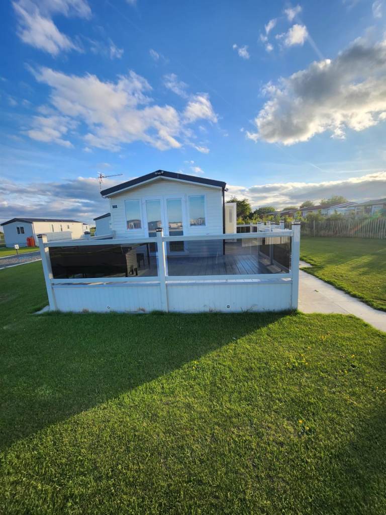 Willerby Grasmere 2019 -  Chapel St Leonard's - QUICK SALE- 2026 fees paid