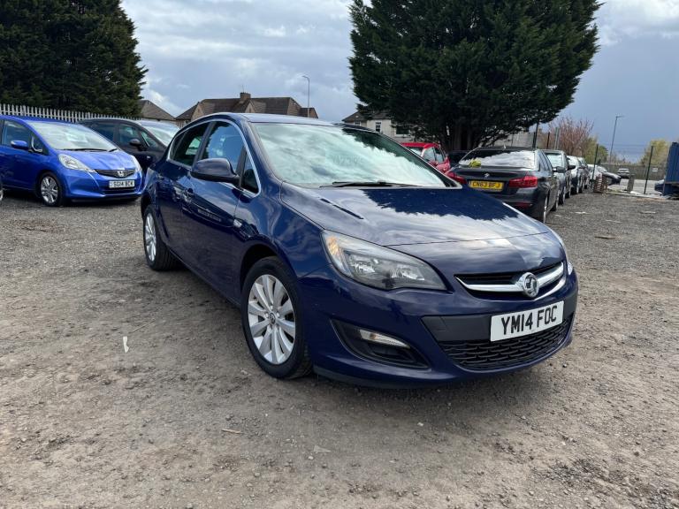 2014 Vauxhall Astra 1.6 CDTi 16V ecoFLEX Tech Line 5dr HATCHBACK Diesel Manual