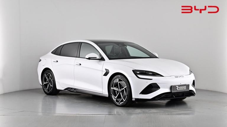 2025 BYD Seal 82.5kWh Excellence Auto AWD 4dr Saloon Electric Automatic