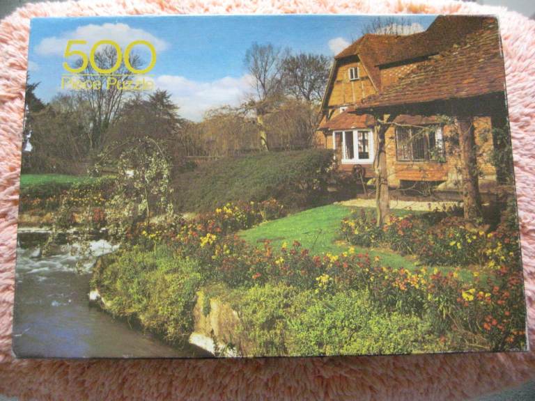 Vintage Arrow 500 Piece Jigsaw Puzzle - Fairview, River Lambourn, Berkshire, England for £5.00