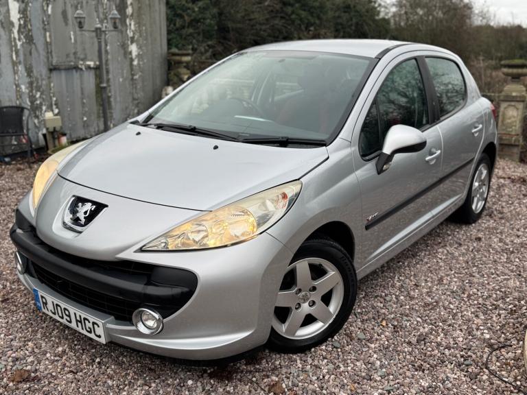 2009 PEUGEOT 207 VERVE 1.4 PETROL + LONG MOT + SUPER LOW MILEAGE + 1 PREV OWNER!