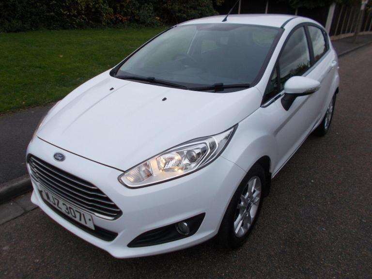 2014 Ford Fiesta 1.25 Zetec Euro 5 5dr HATCHBACK Petrol Manual