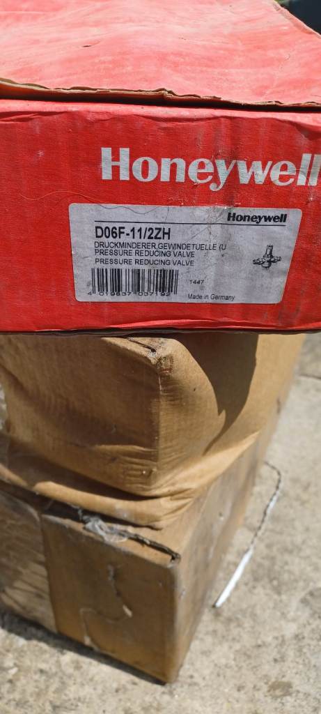 Honeywell pressure reducing valve