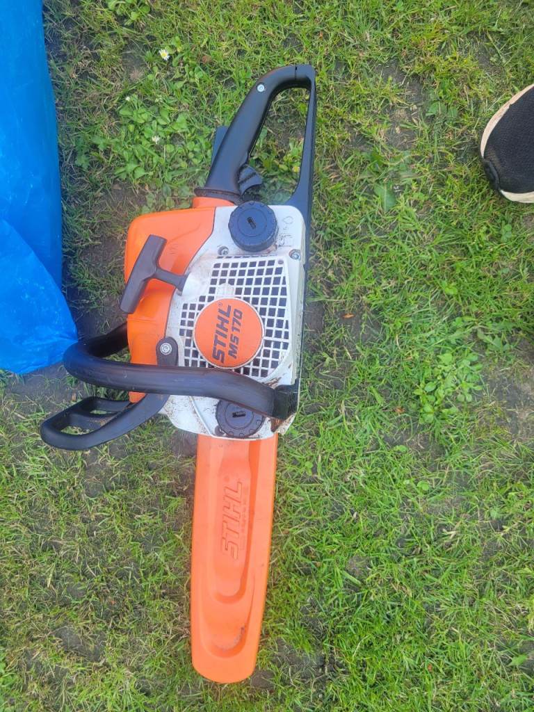 Stilhl petrol chainsaw