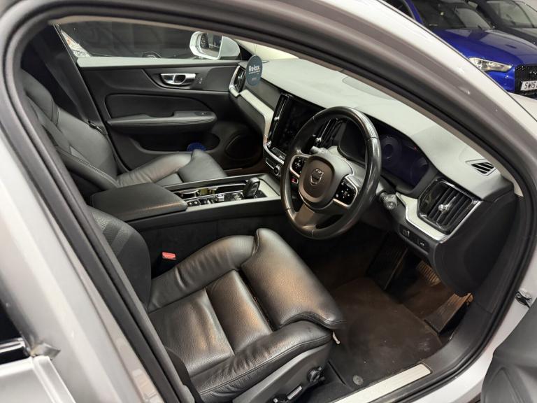 VOLVO V60 CROSS COUNTRY 2.0 Cross Country B4 AWD (197hp) Auto 2021