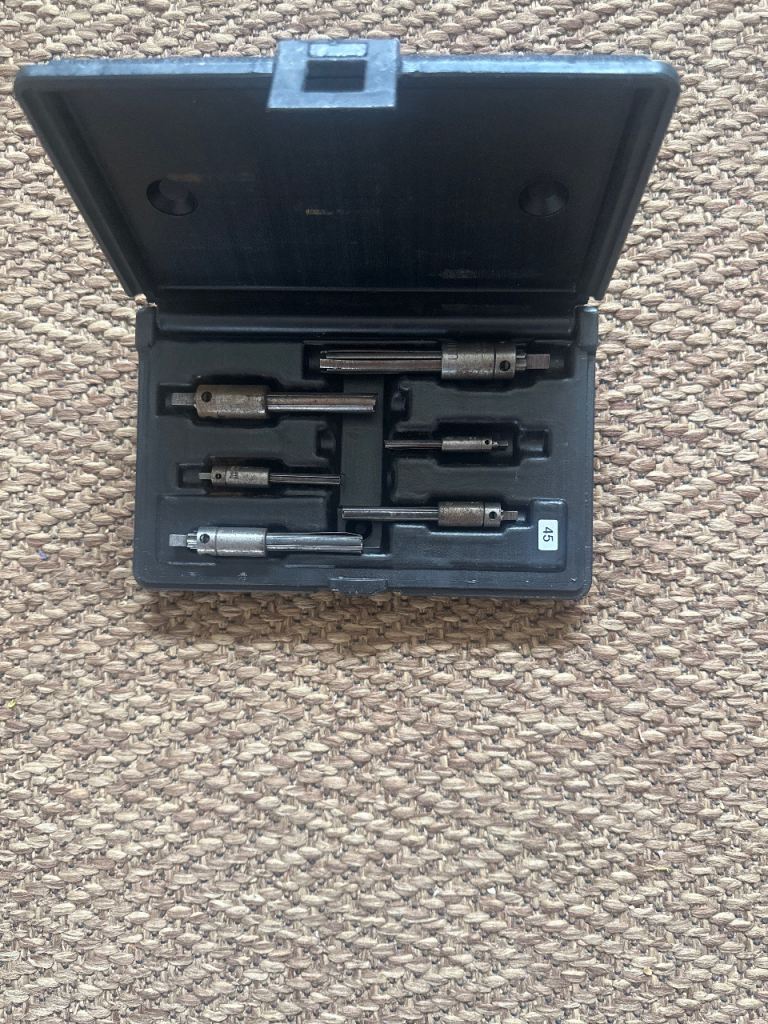 Handy Socket Bit Set in Original Black Case