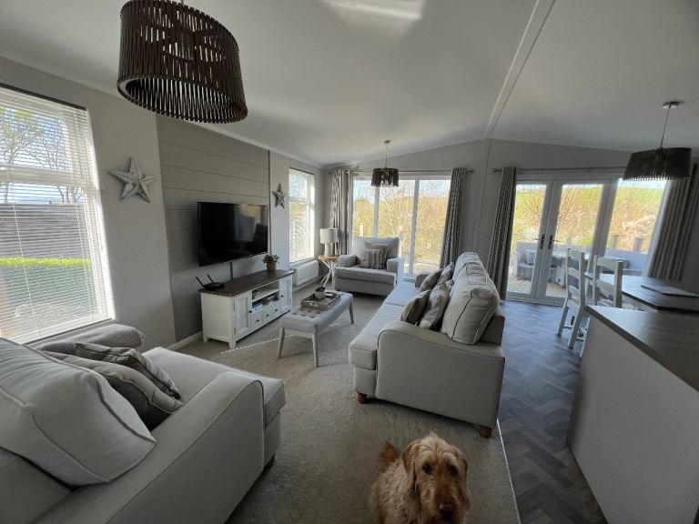 2 Bed Holiday home lodge for sale