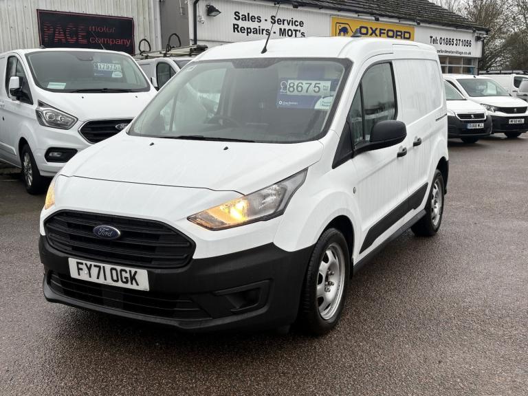 FORD TRANSIT CONNECT LEADER 1.5 +8975 Plus VAT