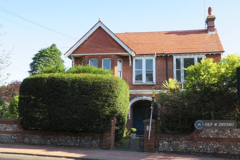3 bedroom flat in Mill Road, Worthing, BN11 (3 bed) (#2951580)