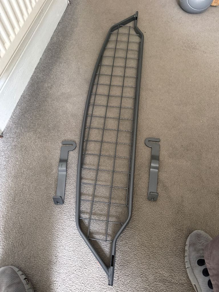 Dog Guard for BMW 1 series