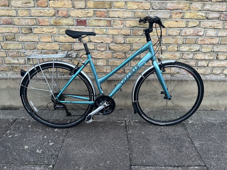 Ladies TREK 7.3 FX WSD Lightweight bike in Turquoise colour