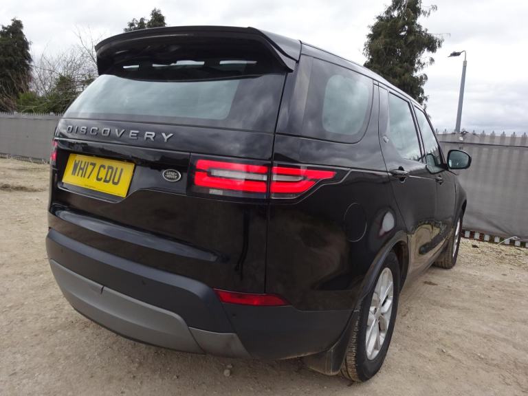 2017 17 REG LAND ROVER DISCOVERY SE SD4 DIESEL AUTO DAMAGED REPAIRABLE SALVAGE