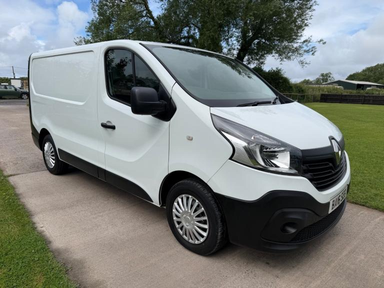 2016 RENAULT TRAFFIC BUSINESS 1.6 DCI 6 SPEED MANUAL 1 OWNER ONLY 84K MILES !!!