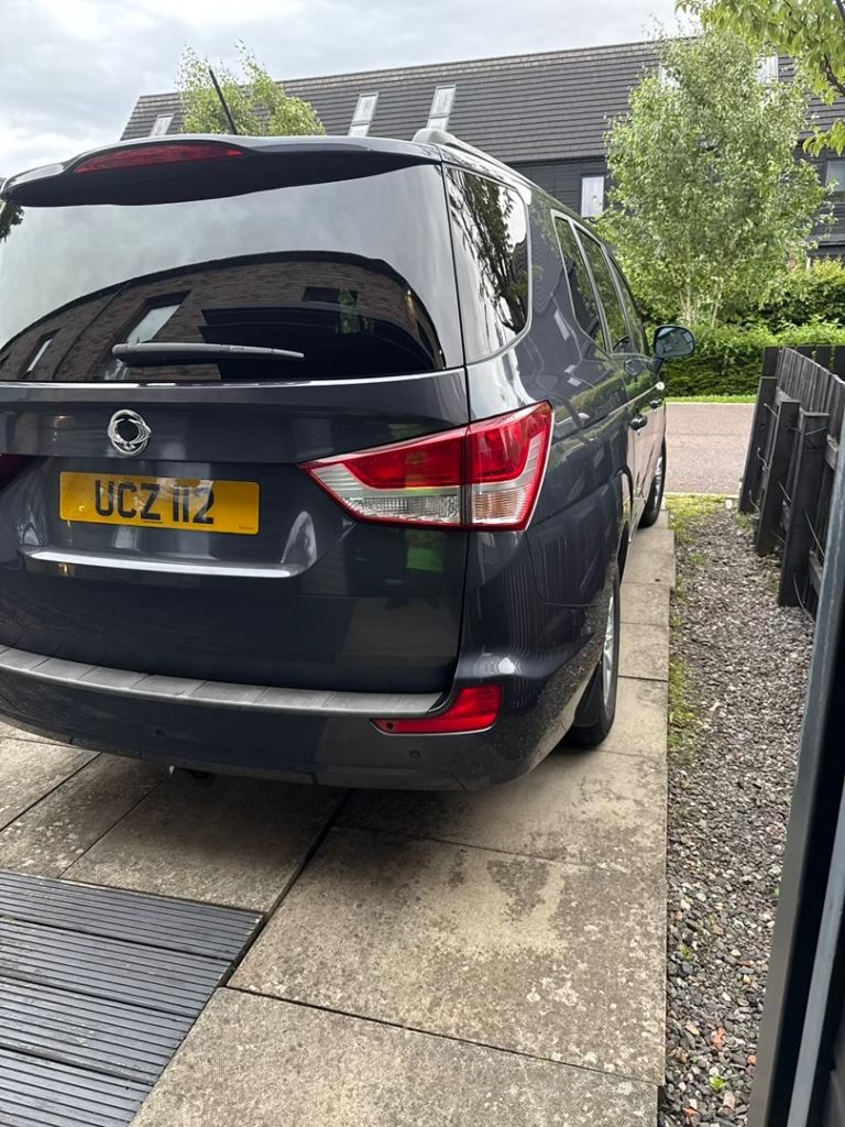 Ssangyong, TURISMO, MPV, 2016, Other, 2157 (cc), 5 doors