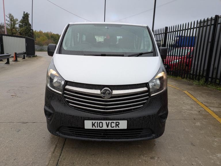 2015 Vauxhall Vivaro 2900 1.6CDTI 115PS H1 Combi 9 Seat MPV Diesel Manual