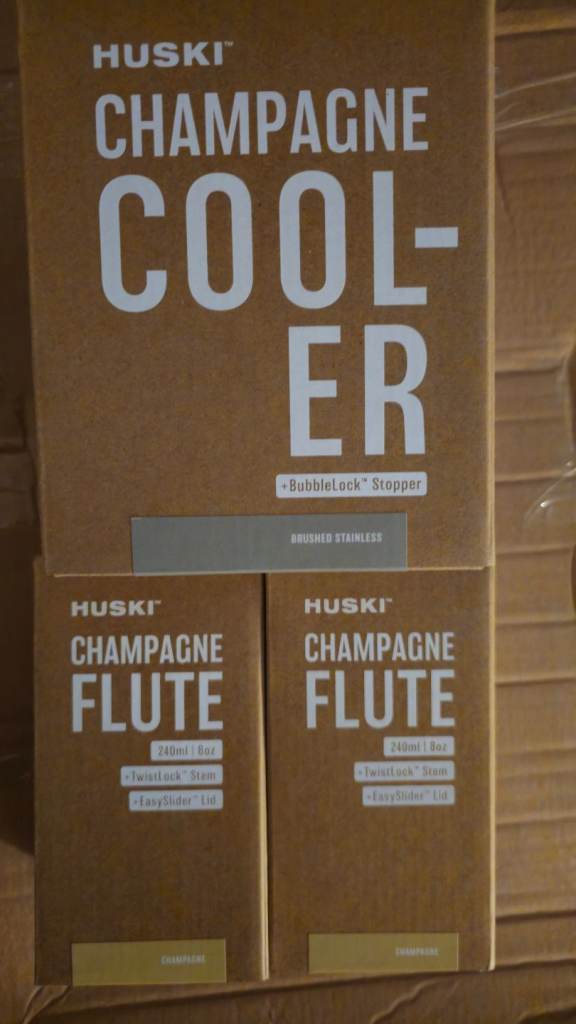 Huski champagne cooler & 2x huski champagne flutes