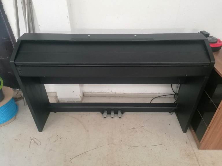 Casino PX760BK Electric Piano