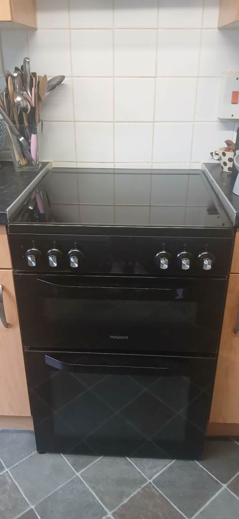 Hotpoint Double Oven Cooker – Exellent Condition, £300.00 for Sale