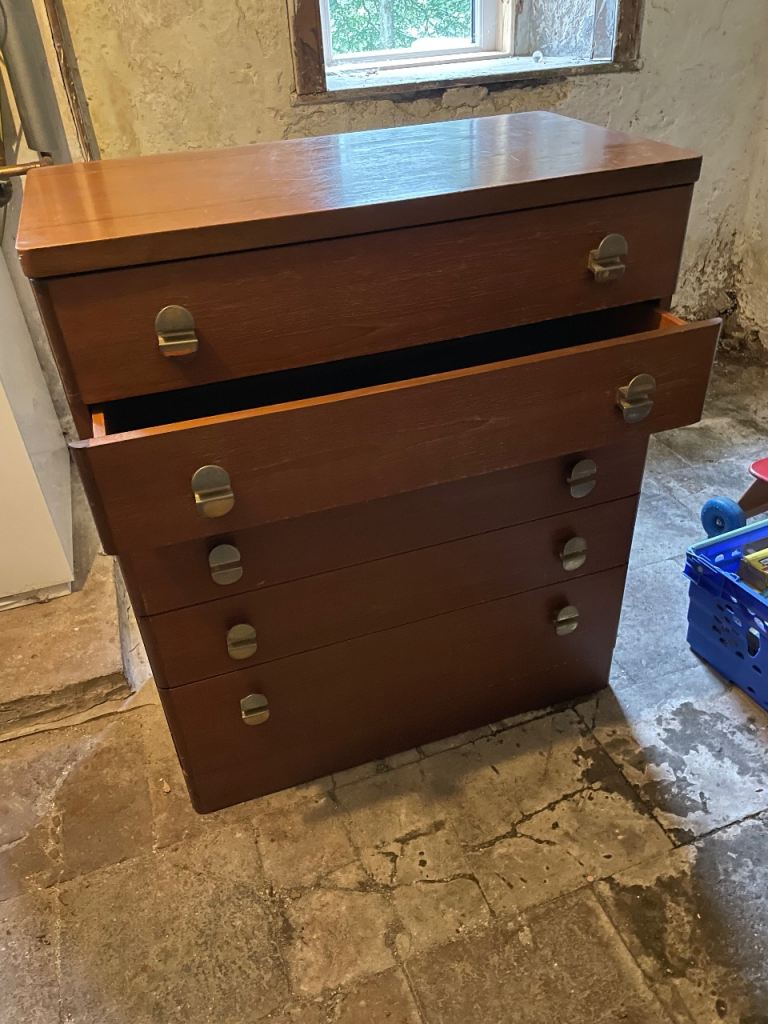 Wooden Chest of Drawers with Brass Handles – Good Condition