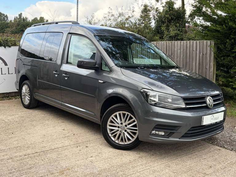 Volkswagen Caddy Maxi Life 2.0 TDI BlueMotion Tech DSG Euro 6 (s/s) 5dr Diesel Automatic