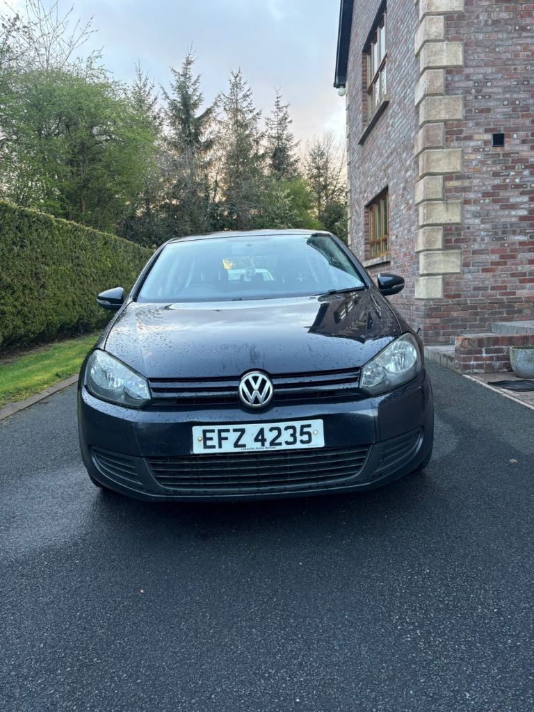VW Golf 2010 Petrol