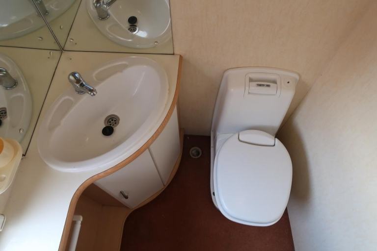 2005 COACHMAN Amara 450/2 