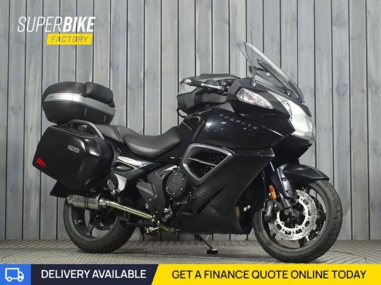 2015 15 TRIUMPH TROPHY 1200 SE