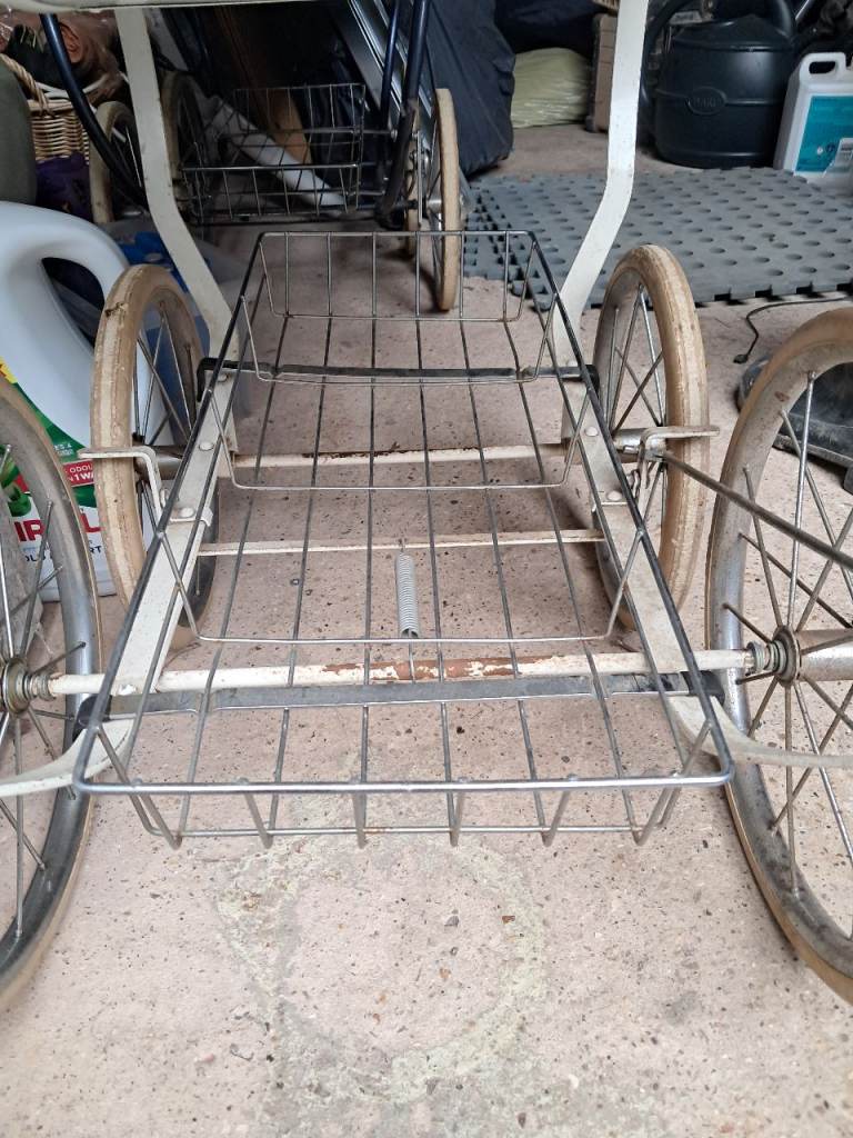 Vintage Silver Cross Coach Built Pram - Navy Blue