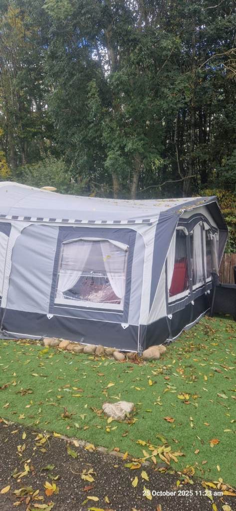 CampTech Buckingham DL seasonal awning size 15