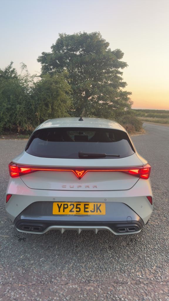 CUPRA Leon 2025 V2 1.5 150Bhp MHEV (Taiga Grey) £2,000 worth of optional extras