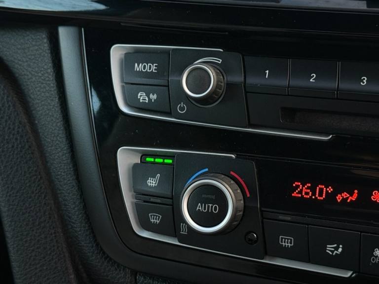 2015 BMW M4 3.0 BiTurbo Coupe 2dr Petrol DCT Euro 6 (s/s) (431 ps) Coupe Petrol Automatic