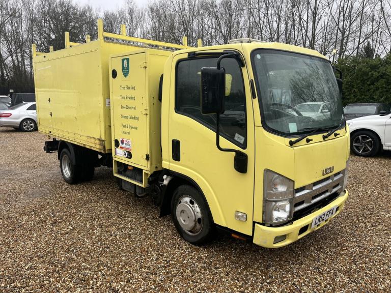 ISUZU GRAFTER 3.0 TD N35 150 T Grafter Yellow Manual Diesel 2012 ARB TREE TIPPER
