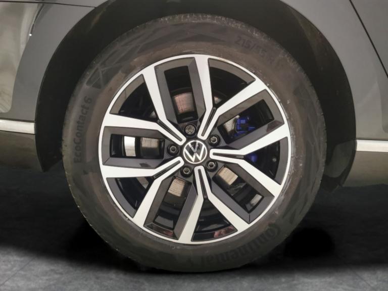 2022 Volkswagen Passat 1.4 TSI 13kWh GTE Saloon 4dr Petrol Plug-in Hybrid DSG Euro 6 (s/s) (218 p...