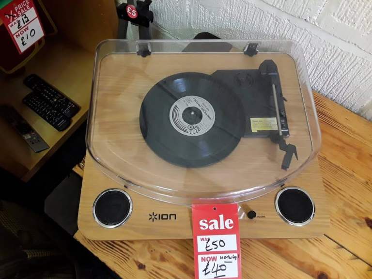 ION Max LP turntable Copley Mill Low Cost Moves 2nd Hand Furniture STALYBRIDGE SK15 3DN