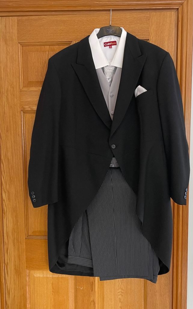 Bargain!! Men’s Black wool tailed 3 piece morning/Wedding/Garden party suit brand new only worn once