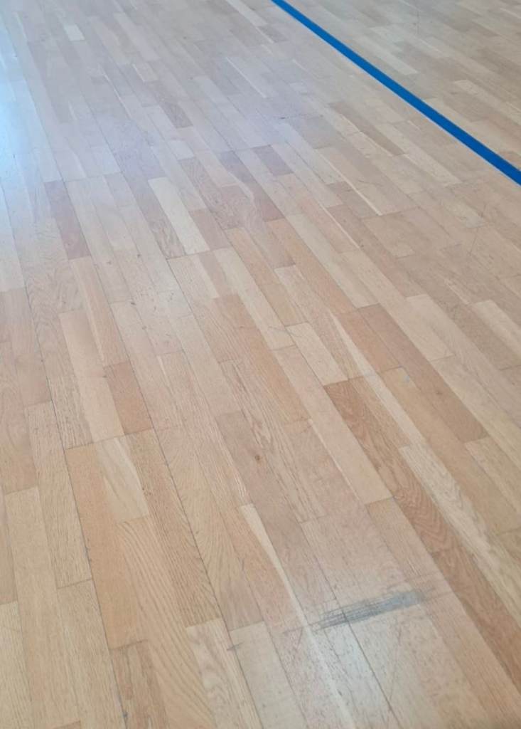 Reclaimed Haro Sports Engineered Oak Flooring Boards | 3-Strip
