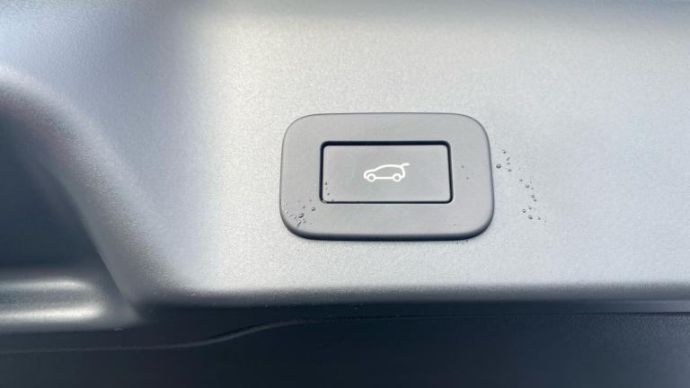 2025 Land Rover Range Rover Evoque 1.5 P270e Dynamic SE 5dr Auto ESTATE PETROL/ELECTRIC Automatic