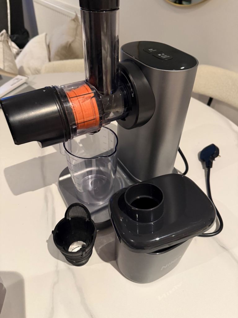 Ninja JC151UK Cold Press Juicer - Black