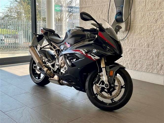 BMW S1000 RR - Low mileage 753mls